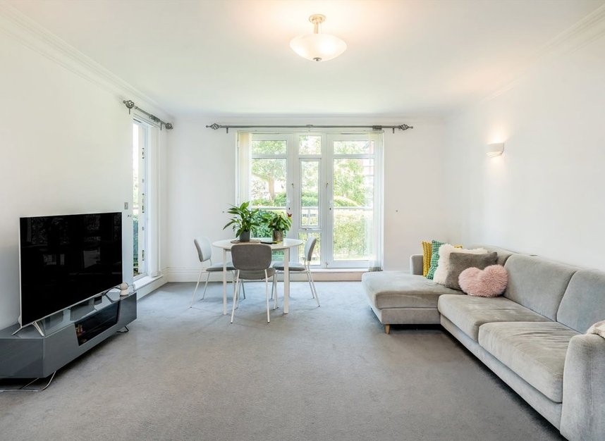 Properties to let in Hendon Lane - N3 3SH view4