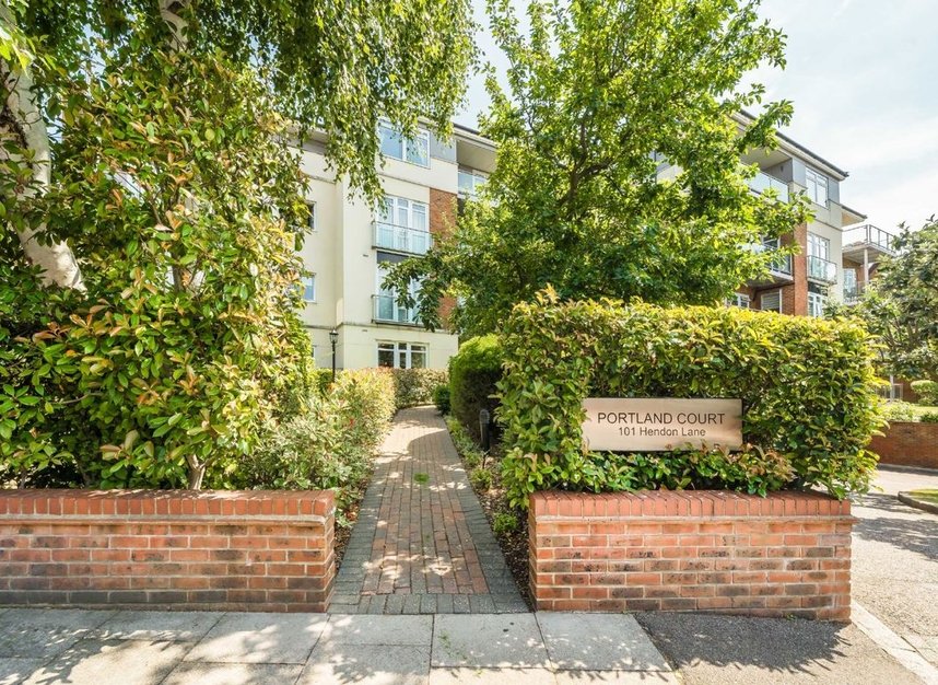 Properties to let in Hendon Lane - N3 3SH view20