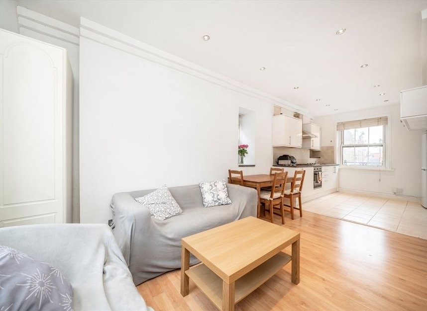 Properties let in Herbrand Street - WC1N 1JF view2