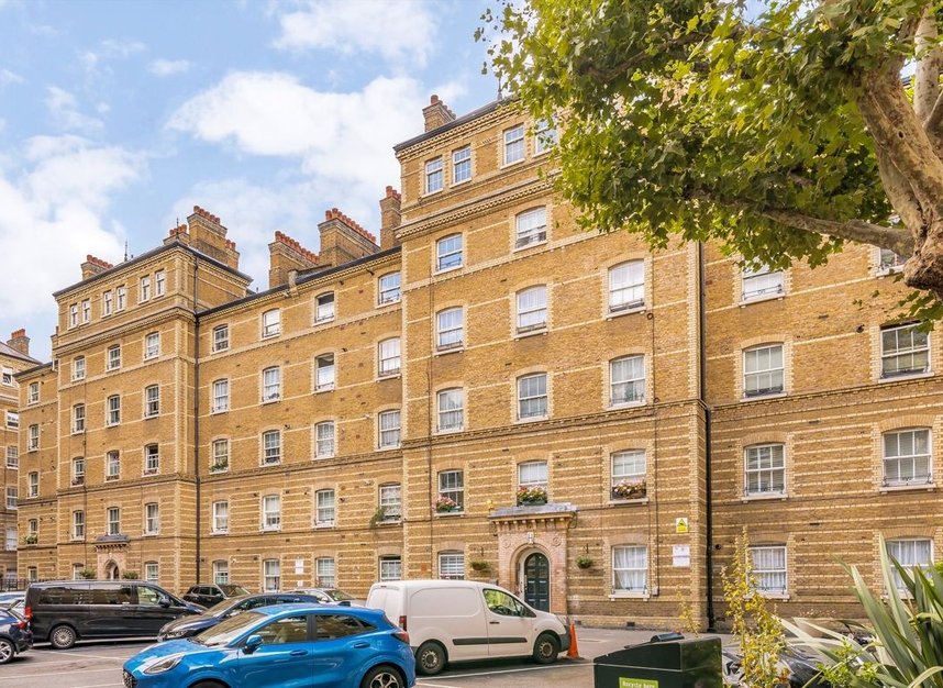 Properties let in Herbrand Street - WC1N 1JS view1