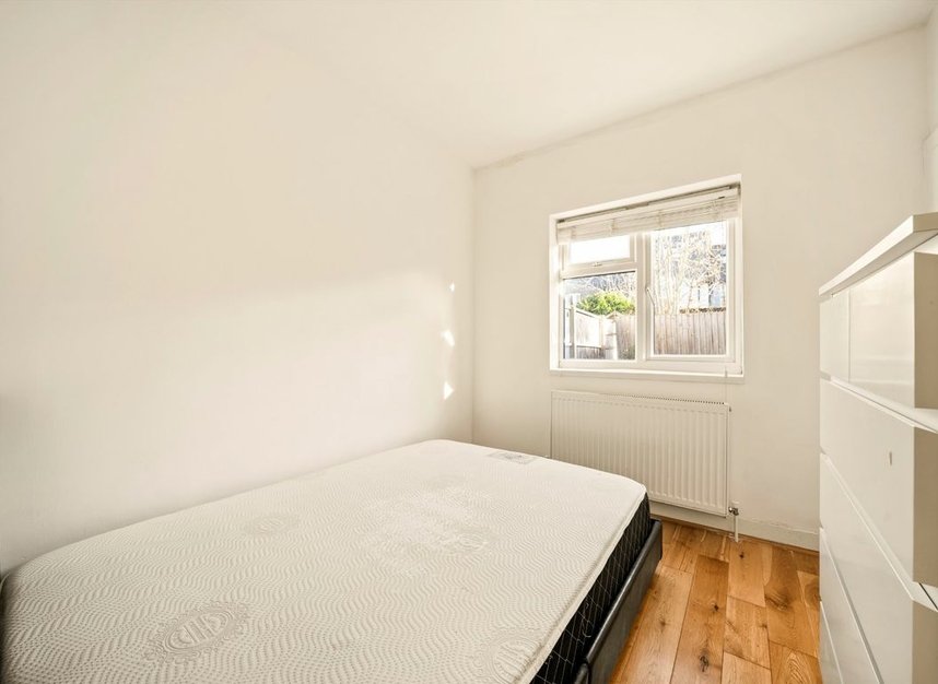 Properties let in Hichisson Road - SE15 3AN view6