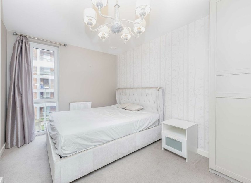 Properties to let in High Street - TW8 0FT view6