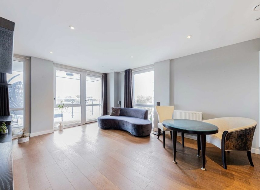 Properties to let in High Street - TW8 0FT view4