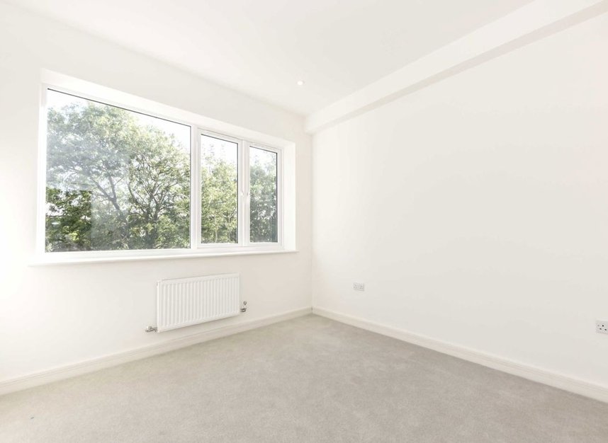 Properties to let in High Street - TW13 4AH view4