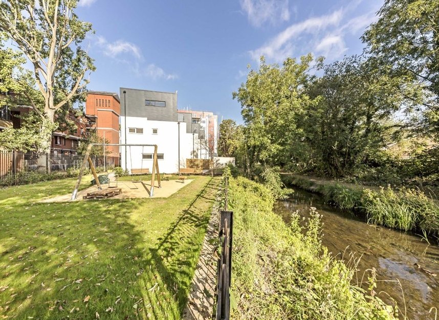 Properties to let in High Street - TW13 4AH view7