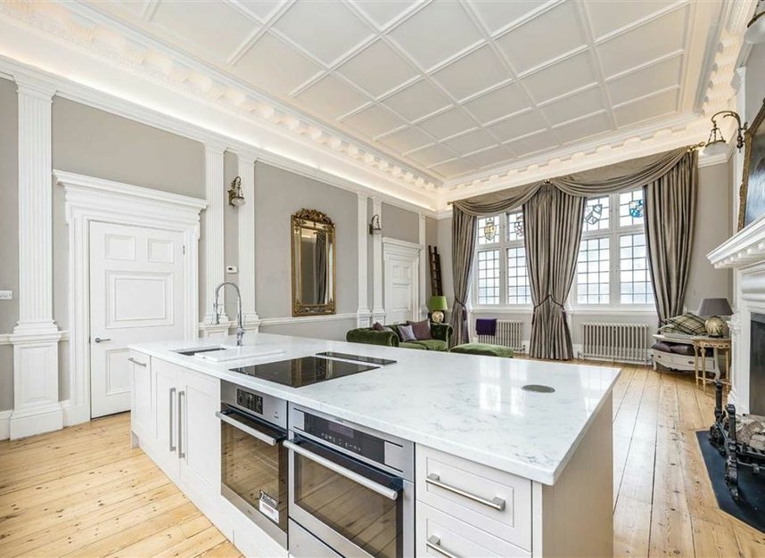 Properties let in High Street - KT1 4DG view8