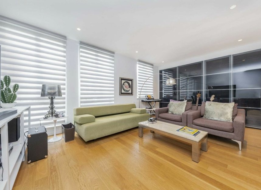 Properties let in Highgate Close - N6 4SD view3