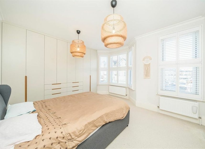 Properties let in Hither Green Lane - SE13 6RS view4