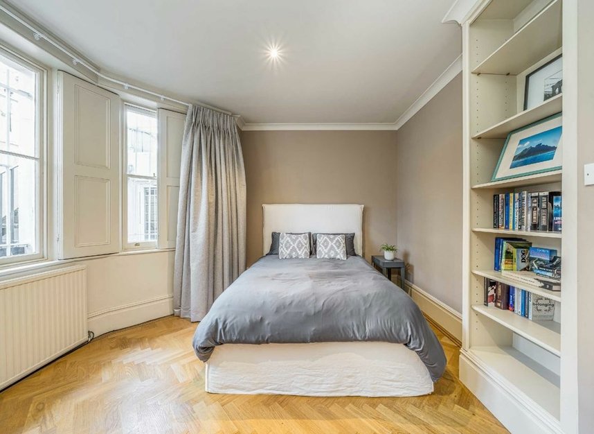 Properties let in Holland Park - W11 3SQ view7