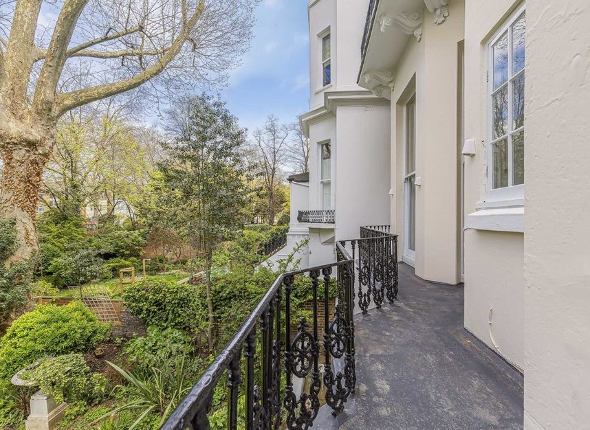 Properties let in Holland Park - W11 3SL view10