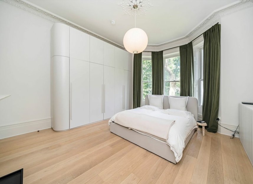 Properties let in Holland Park - W11 3SL view5