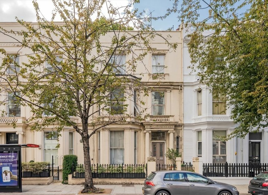 Properties let in Holland Road - W14 8HL view1