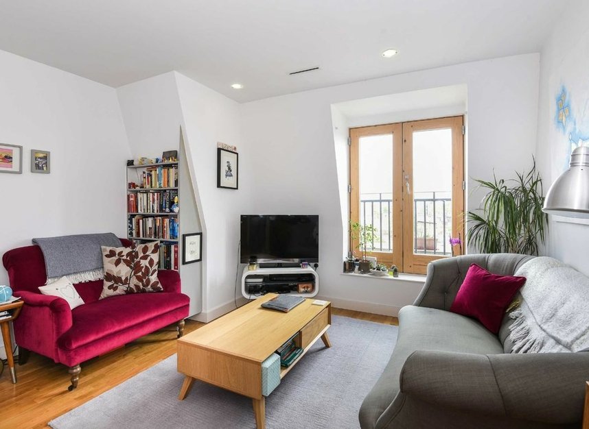 Properties let in Holloway Road - N7 8BU view2