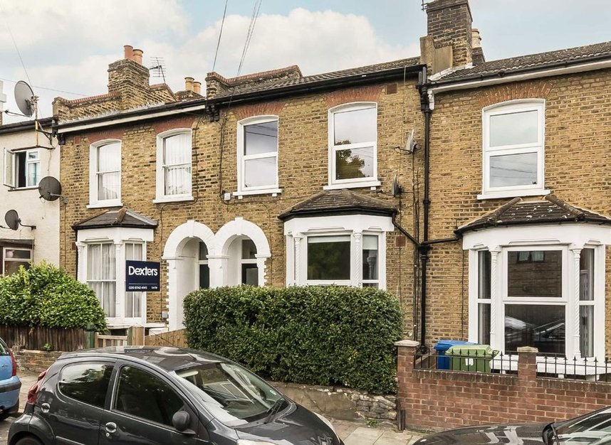 Properties let in Hollydale Road - SE15 2TG view1