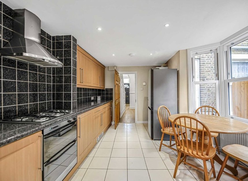 Properties let in Hollydale Road - SE15 2TG view2