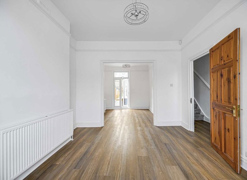 Properties let in Hollydale Road - SE15 2TG view9