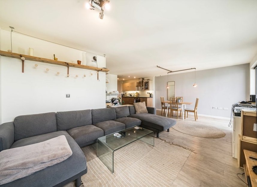Properties let in Homerton Road - E9 5FF view2