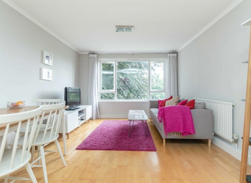 Flat to rent in Hornsey Lane, London, N6 (Ref 167389) Dexters