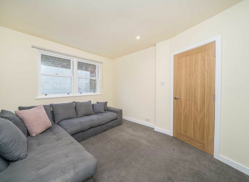Properties let in Hubert Grove - SW9 9PD view2