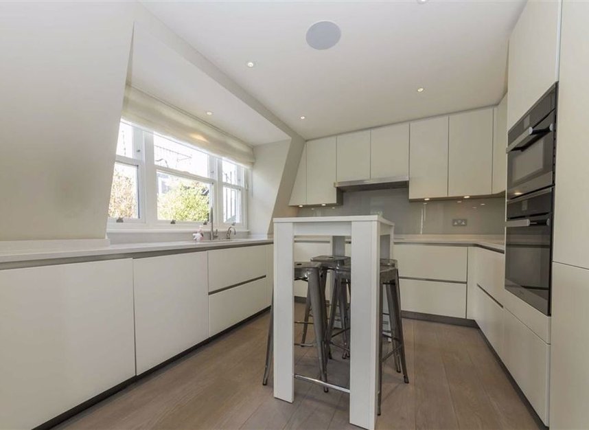 Properties to let in Hyde Park Gardens - W2 2LU view6