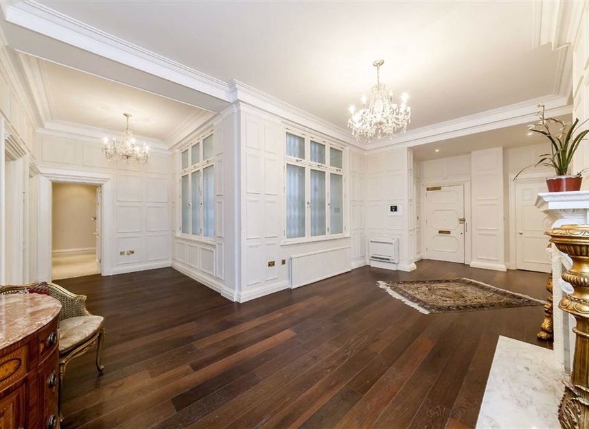Properties let in Hyde Park Place - W2 2LH view7