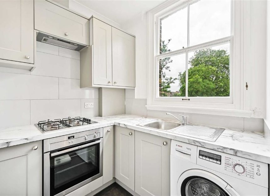 Flat to rent in Ifield Road, London, SW10 (Ref 224207) Dexters