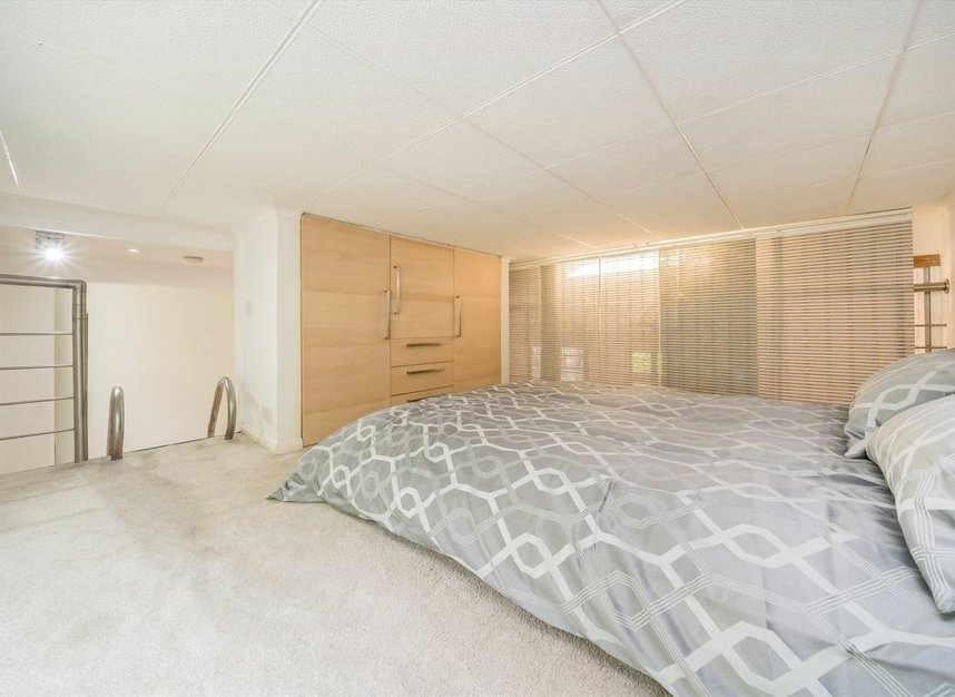 Properties let in Independent Place - E8 2HE view7