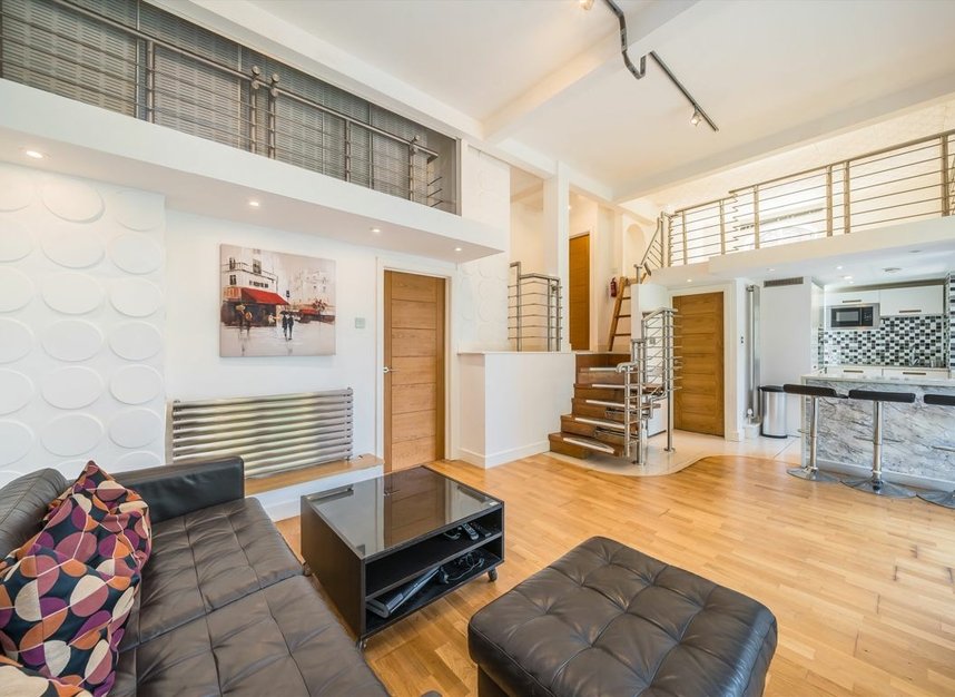 Properties let in Independent Place - E8 2HE view2