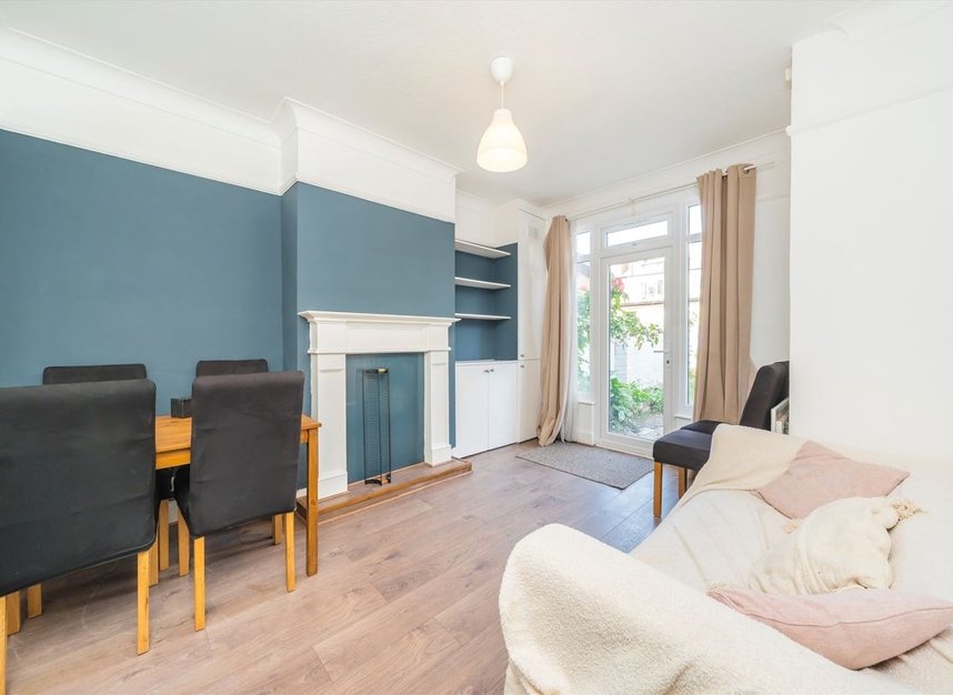 Properties let in Ipswich Road - SW17 9RH view2