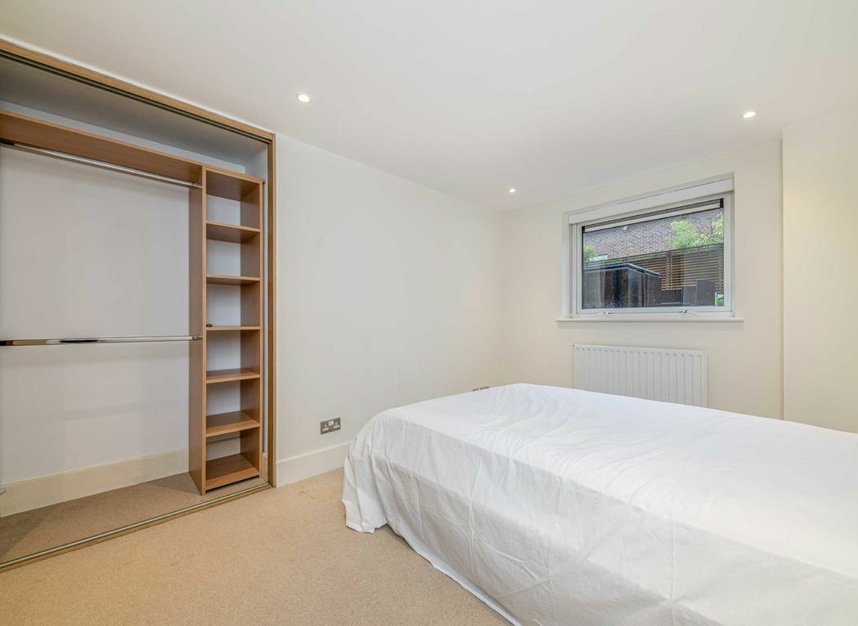 Properties let in Jerome Place - KT1 1HX view5