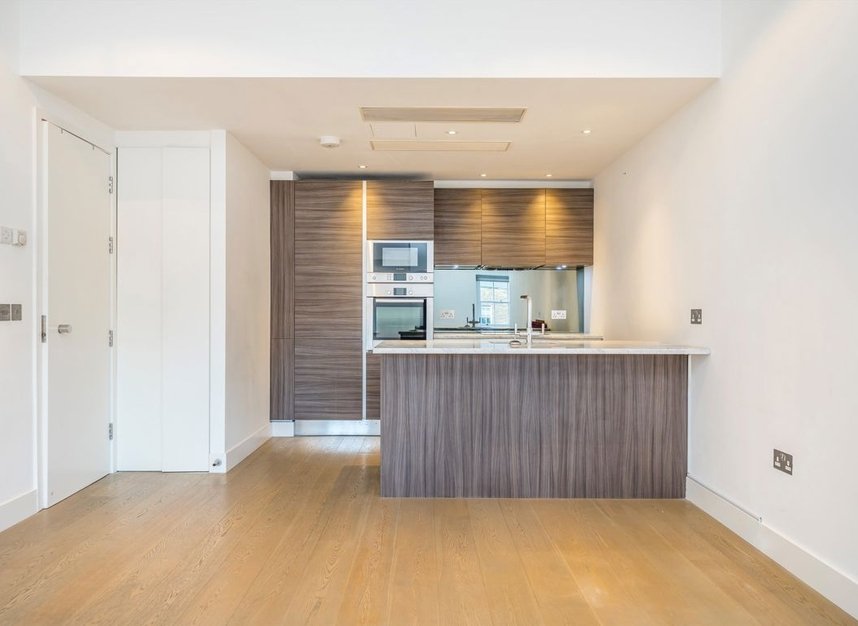 Properties to let in John Street - WC1N 2AT view3