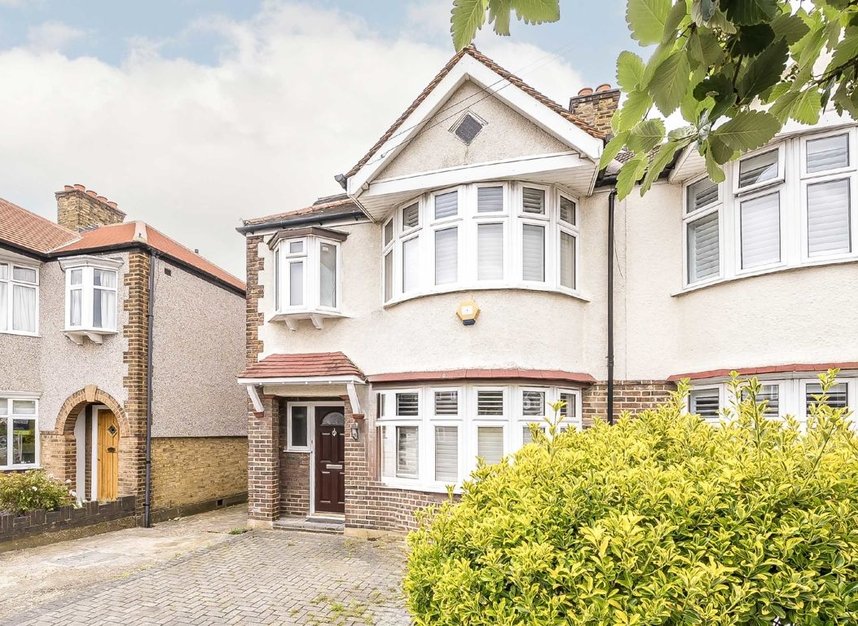 House semidetached to rent in Kendrey Gardens, Twickenham, TW2 (Ref