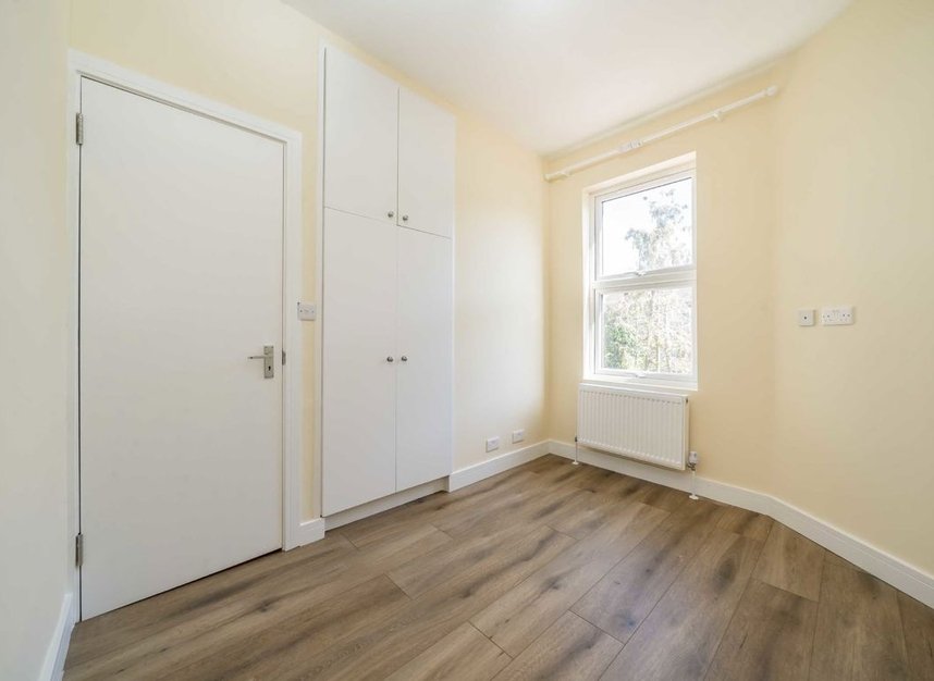 Properties to let in Kenlor Road - SW17 0DF view6