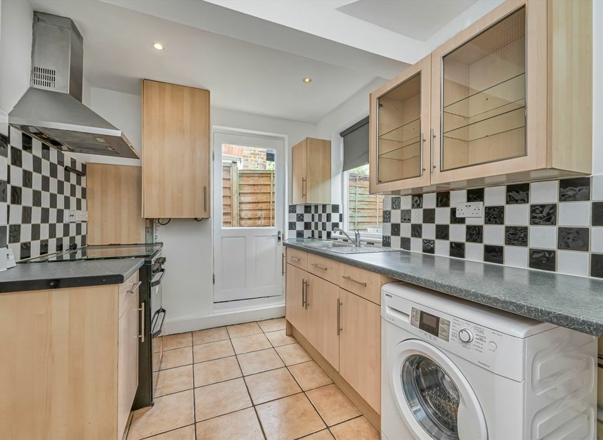 Properties let in Kettering Street - SW16 6PZ view4