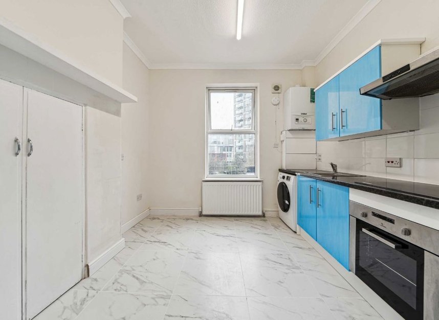Properties to let in Kew Bridge Road - TW8 0EW view3