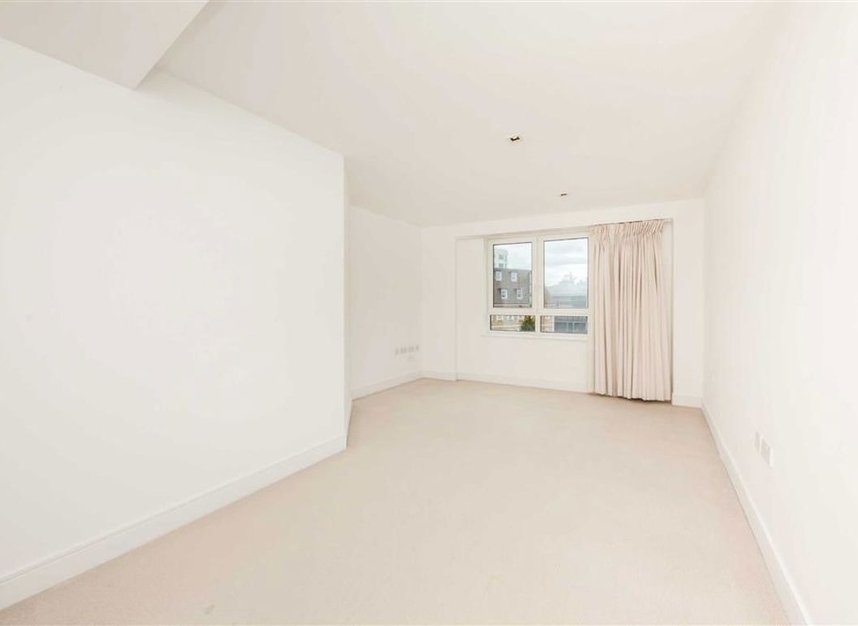 Properties let in Kew Bridge Road - TW8 0FD view6