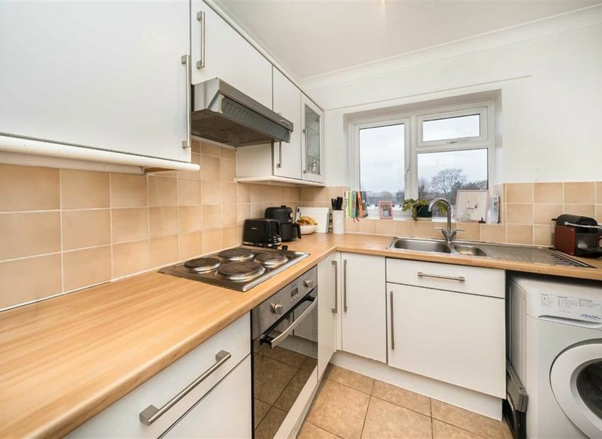Properties let in Kew Road - TW9 2AN view2