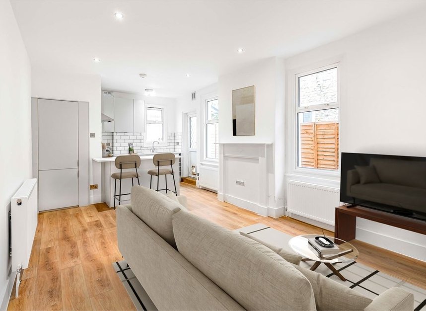 Flat to rent in Kilmorie Road, London, SE23 (Ref 267979) | Dexters