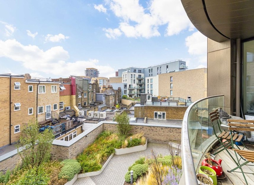Properties to let in Kingsland High Street - E8 2FA view10