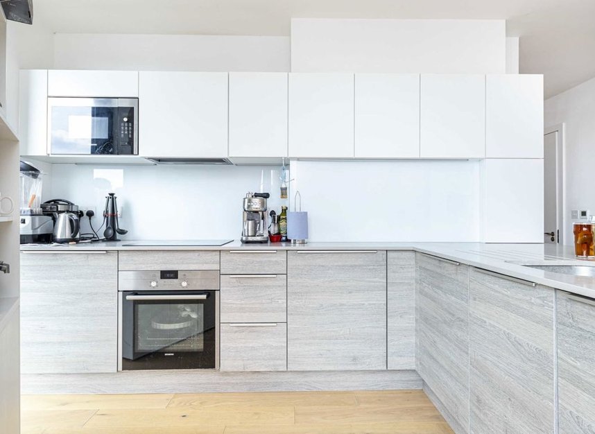Properties to let in Kingsland High Street - E8 2FA view3