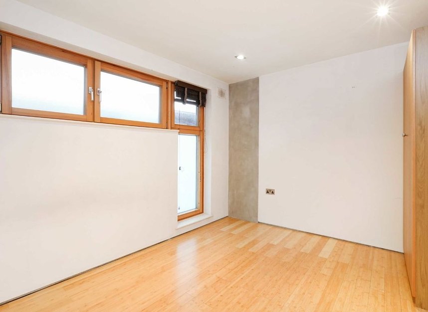 Properties to let in Kingsland Road - E8 4DQ view5