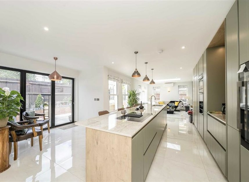 Properties let in Kingston Road - TW11 9JN view3
