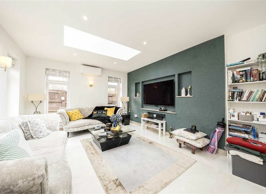 Properties let in Kingston Road - TW11 9JN view4