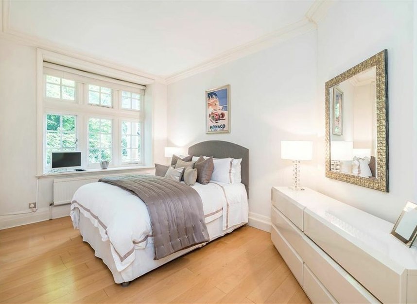 Properties to let in Knightsbridge - SW1X 7JW view5