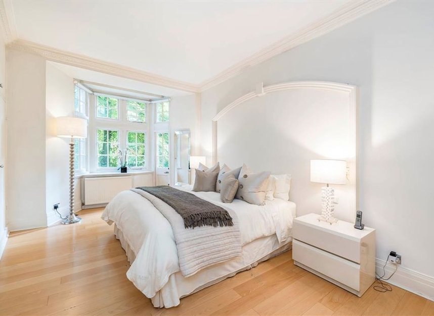 Properties to let in Knightsbridge - SW1X 7JW view3