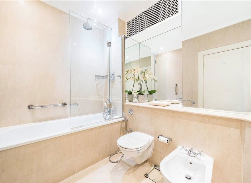 Properties to let in Knightsbridge - SW1X 7JW view6