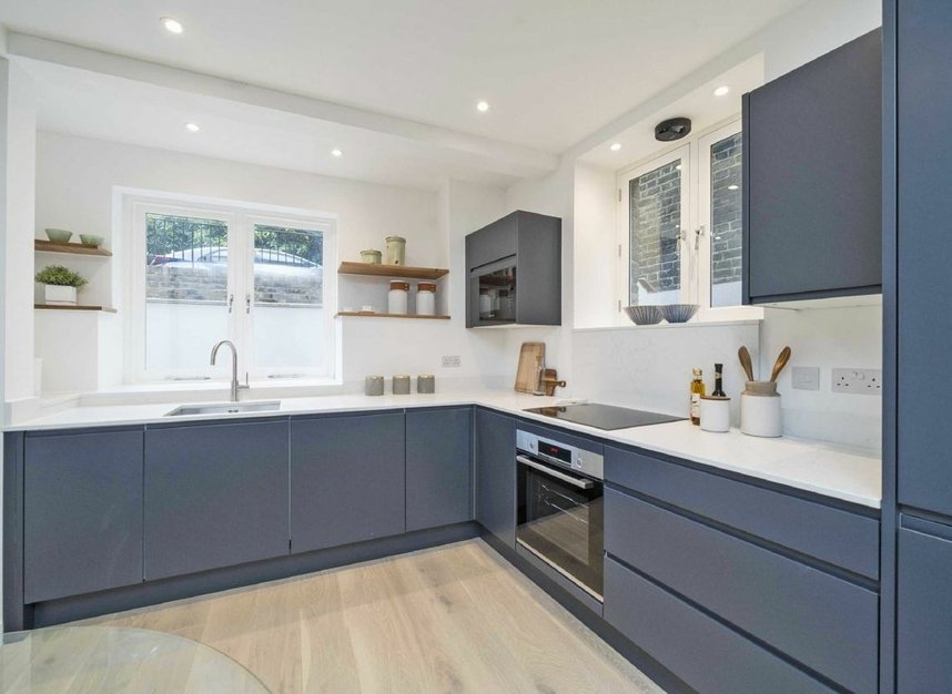 Properties let in Lacy Road - SW15 1NR view2