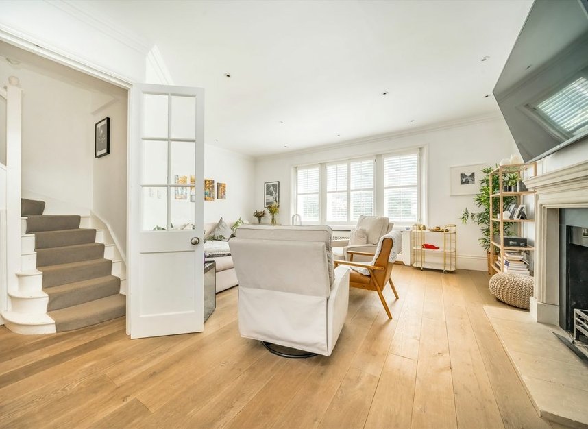 Properties let in Ladbroke Gardens - W11 2PY view5