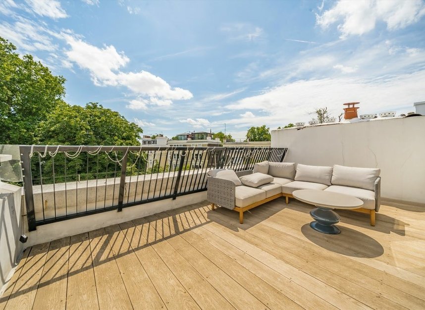 Properties let in Ladbroke Gardens - W11 2PY view4