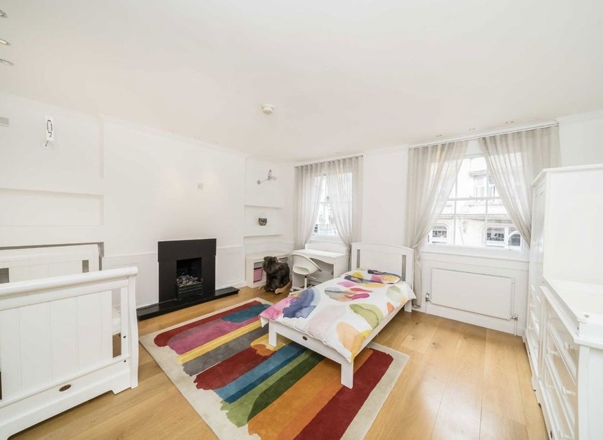 Properties to let in Lancashire Court - W1S 1EX view8